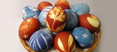 یک روش جالب برای رنگ کردن تخم مرغ عید
