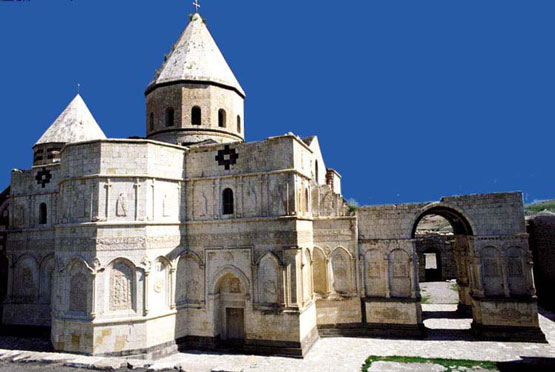 قره کلیسا؛ يكي از قدیمی ترین کلیسای جهان