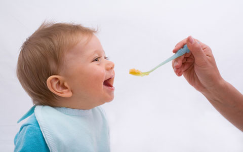 اهمیت مصرف چربی‌های مناسب برای کودکان