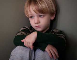 نشانه های افسردگی کودکان را بشناسید