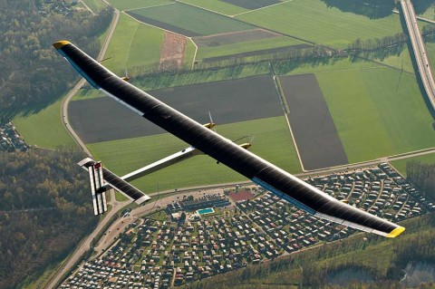 هواپیمای خورشیدی با قابلیت پرواز ۴۵ روزه