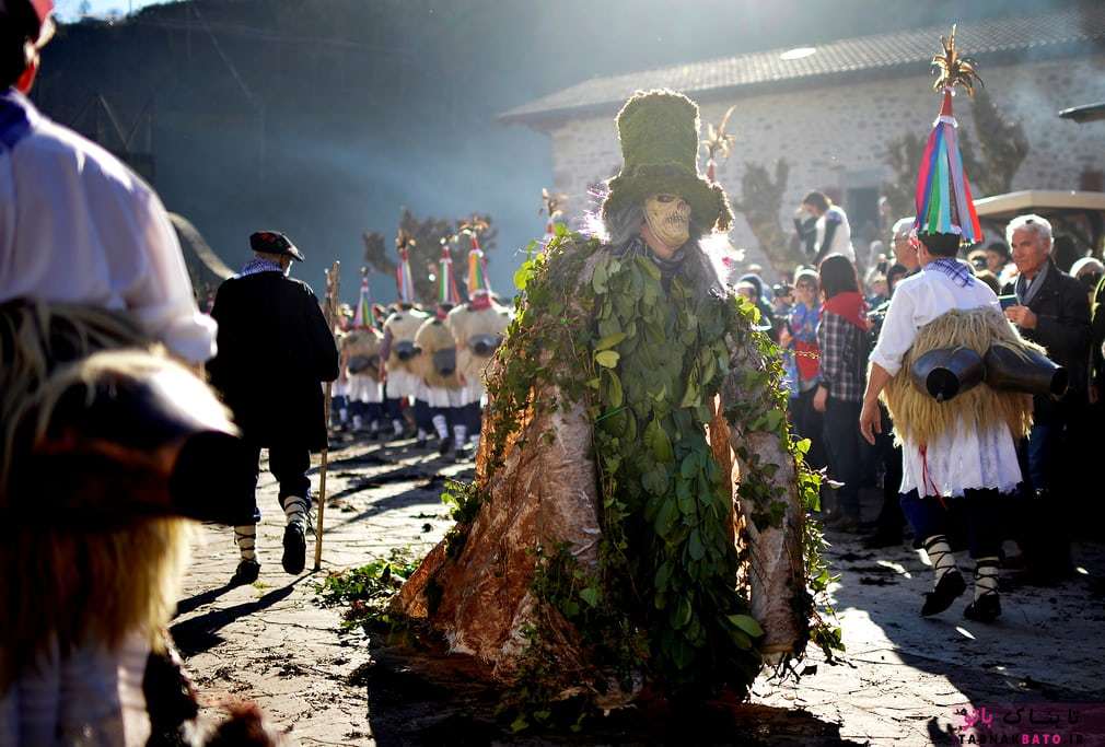 كارناوال و جشنواره باستاني قبيله‌اي در ايتورن