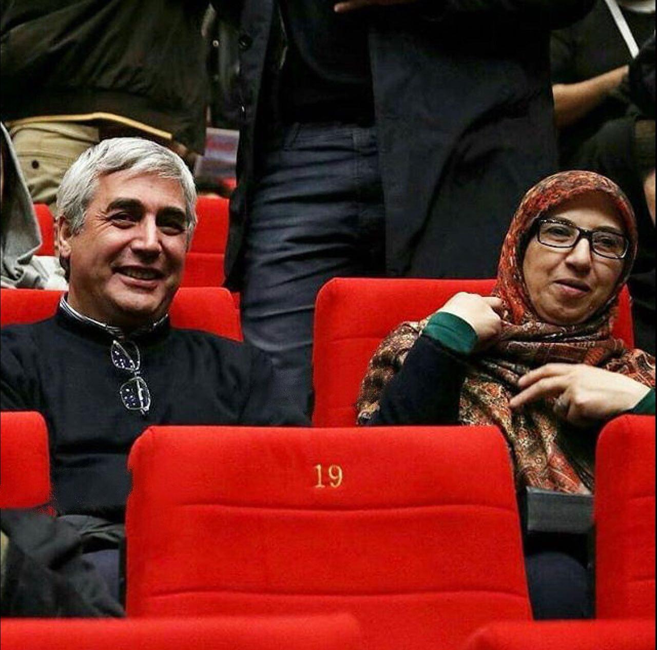 حاتمى كيا همراه همسرش به جشنواره فجر آمد +عکس