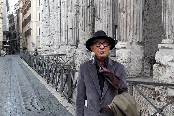 دردسر برای شاعر ۸۴ ساله مشهور کره‌ای +عکس