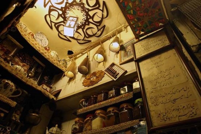 صاحب کوچکترین قهوه‌خانه ایران درگذشت +عکس