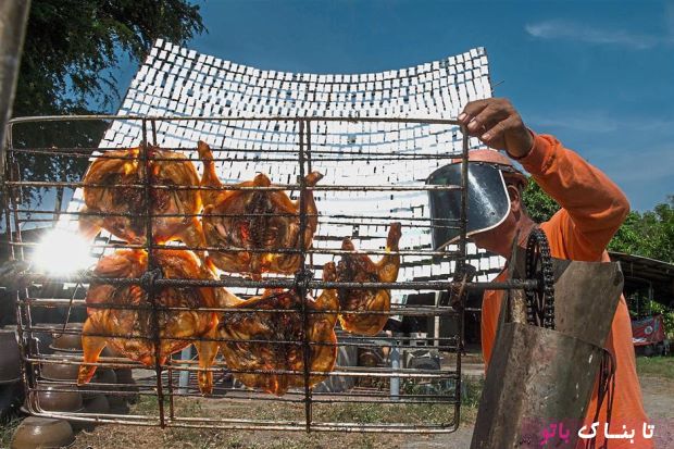 کباب کردن مرغ با نور خورشید در تایلند