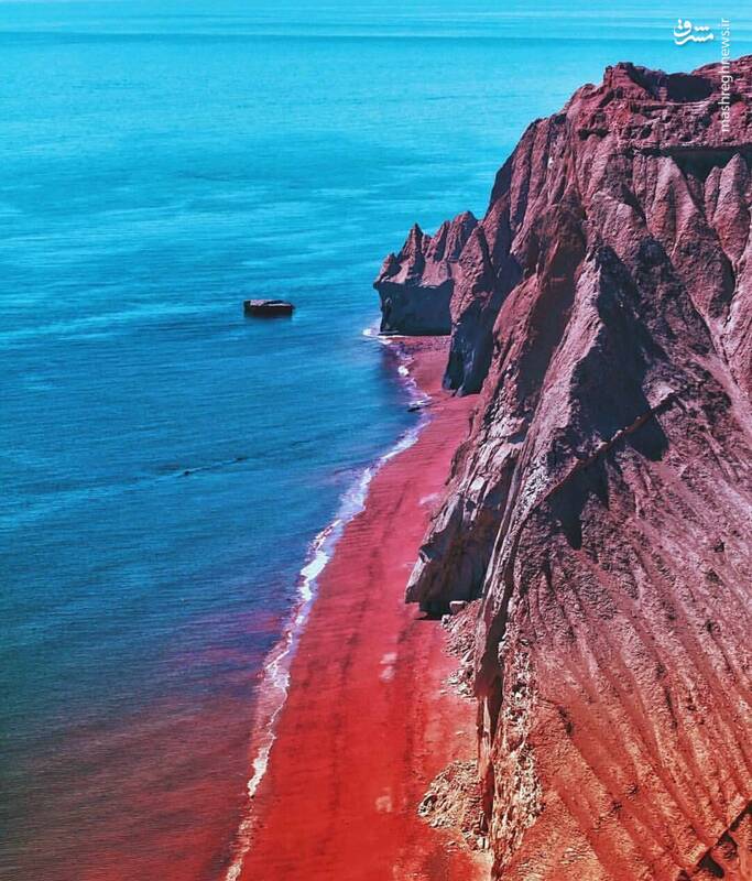 ساحلی به رنگ خون+عکس