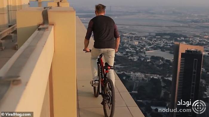 اقدام ترسناک یک دوچرخه سوار در دوبی+عکس