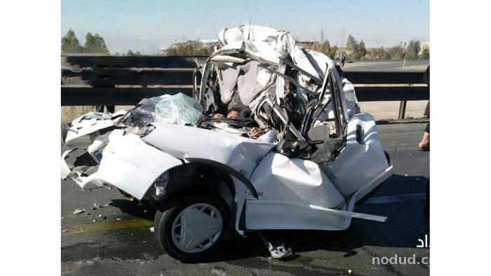 تصویر وحشتناک جسد راننده در پراید مچاله شده +عکس (۱۶ +)