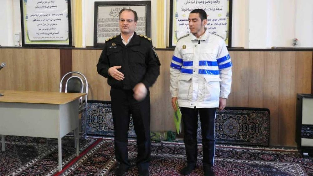 این پلیس ایرانی همه را شگفت زده کرد +عکس