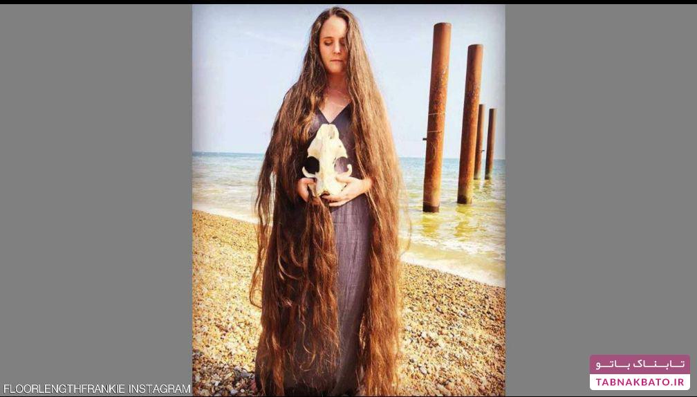 زن انگلیسی که 20 سال موهایش را نشسته است!