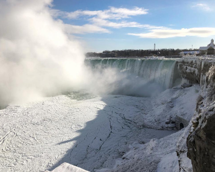 آبشار نیاگارا هم یخ زد +تصاویر