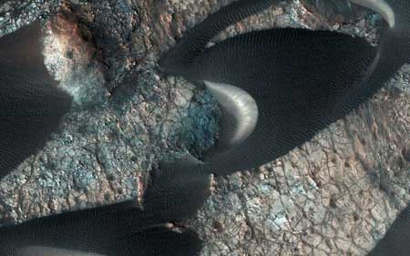 عکس روز ناسا؛ تپه‌های ماسه‌ای مریخ