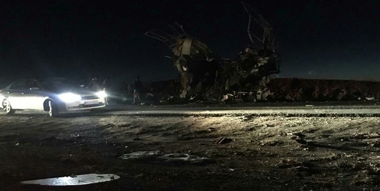 حمله تروریستی به اتوبوس کارکنان سپاه +عکس