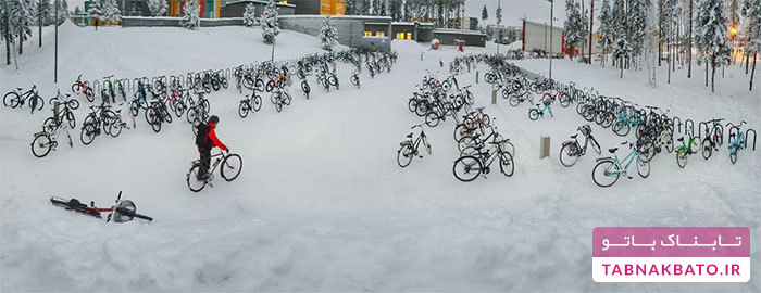 رفت‌وآمد دانش‌آموزان با دوچرخه در دمای منفی 17 درجه!
