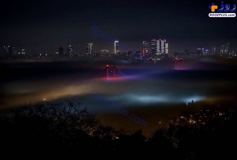 مه غلیظ در استانبول +عکس