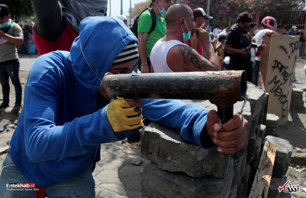 سلاح دست ساز یک معترض در نیکاراگوئه +عکس