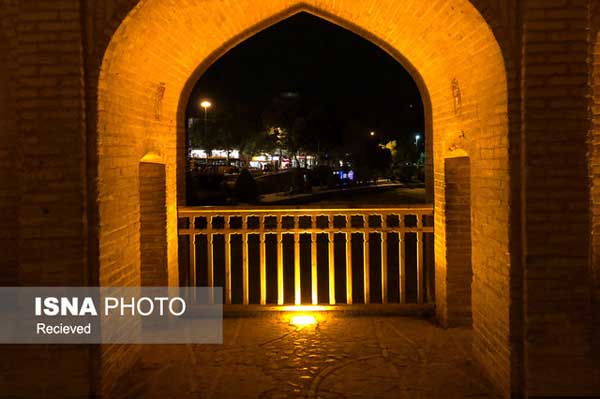 حصارکشی «سی‌وسه پل» با شمایلی جدید +عکس