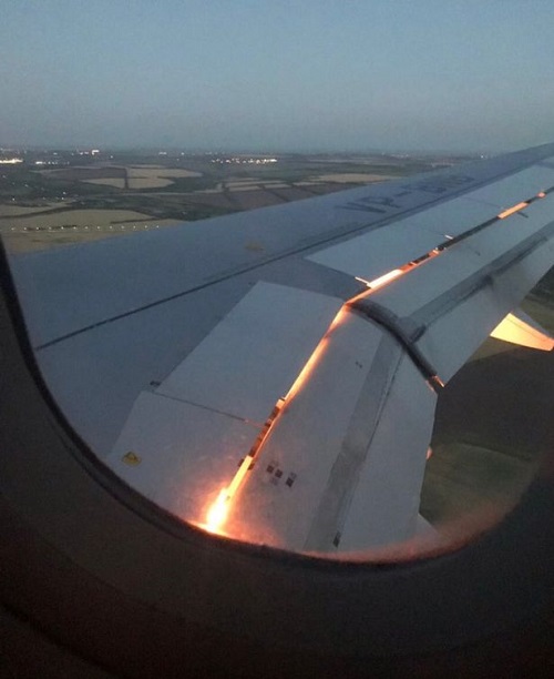 موتور هواپیمای تیم ملی عربستان آتش گرفت +عکس