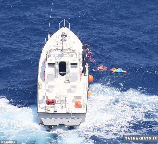 نجات معجزه آسا از مرگ پس از 21 ساعت سرگردانی در دریا