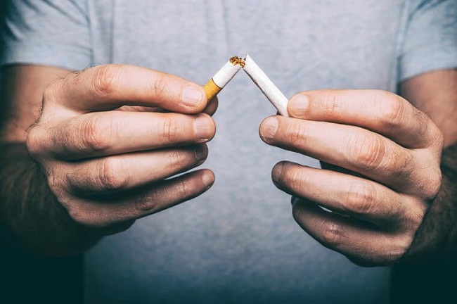 از طلاق تا ترک سیگار؛ ۱۱ موردی که باور نمی کنید مسری باشند