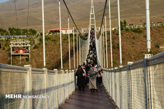 طولانی‌ترین پل معلق خاورمیانه در مشکین شهر+عکس
