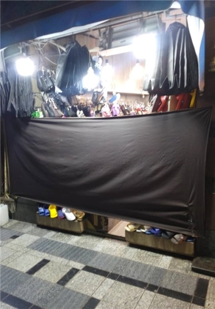 اقدام ارزشمند بازاریان مشهد در اقامه نماز اول وقت+عکس