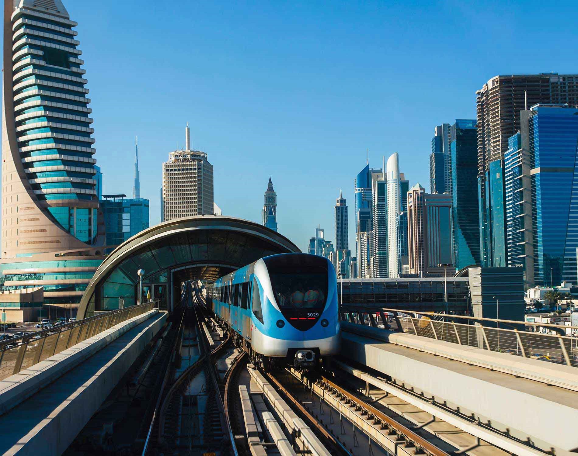 چگونه با هزینه کم و اقتصادی به دبی سفر کنیم؟