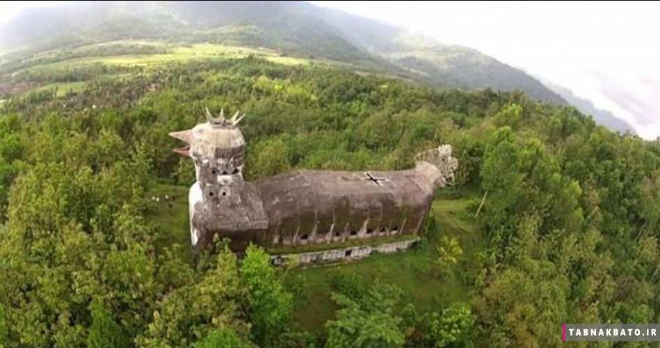 کلیسای توریستی و جالب مرغی شکل در جاوه