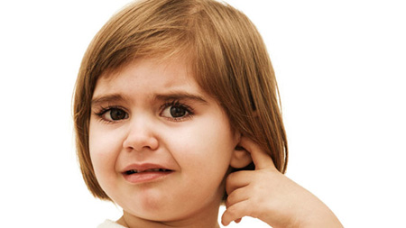 چند راهکار موثر خانگی برای درمان گوش درد کودکان