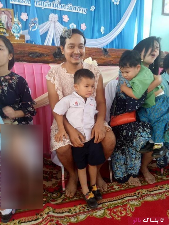 حرکت عجیب مرد تایلندی در حمایت از فرزندانش