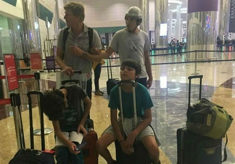 هواپیمایی امارات نوجوان معلول را بیرون انداخت+عکس