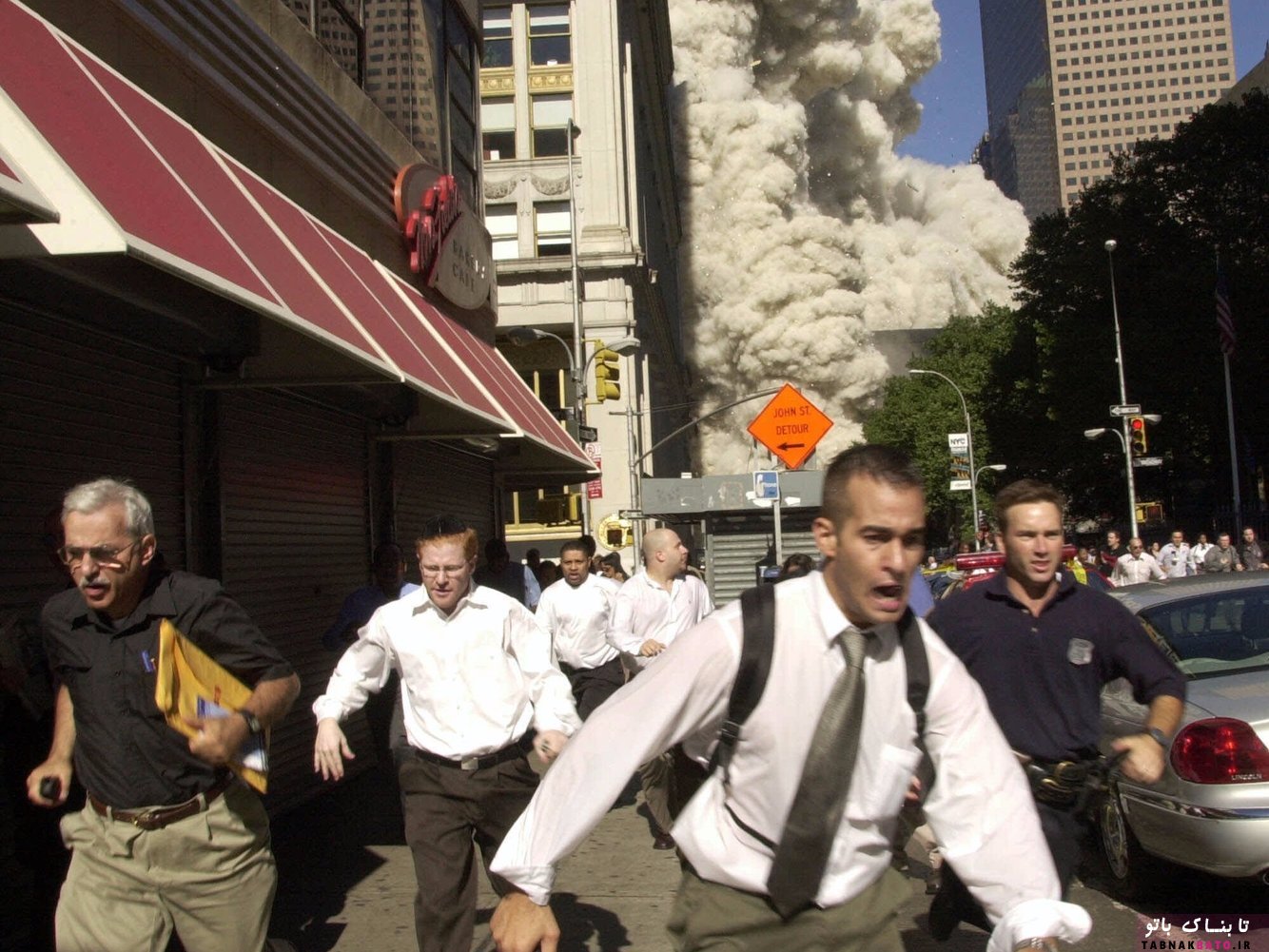 20 عکس تکان دهنده از حمله 11 سپتامبر