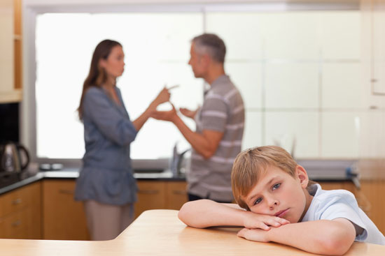 طلاق عاطفی چه بر سر کودکان می‌آورد؟