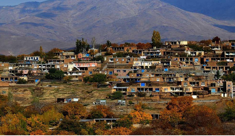 نگاهی به روستای ۵۰۰ ساله پلکانی گشانی (گشانی)