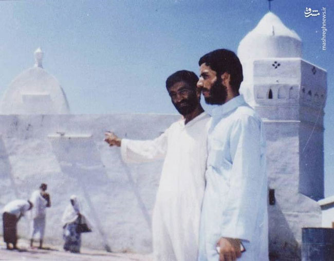۳۷ سال قبل؛ دو سردار سرافراز در مدینه+عکس