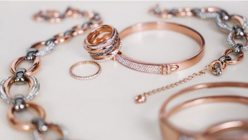 برند سواروسکی، شرکت تولید جواهرات برش خورده