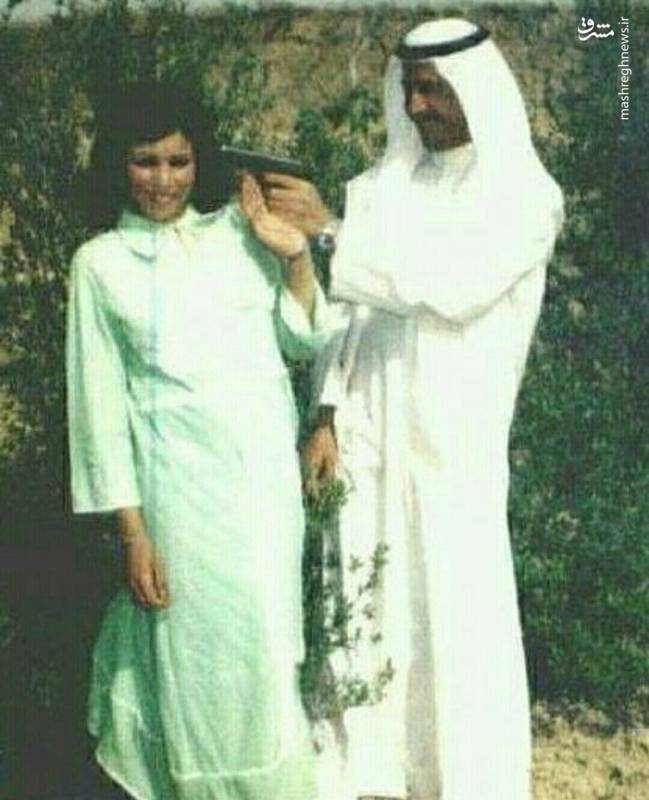 شوخی صدام با همسرش جلوی دوربین+عکس
