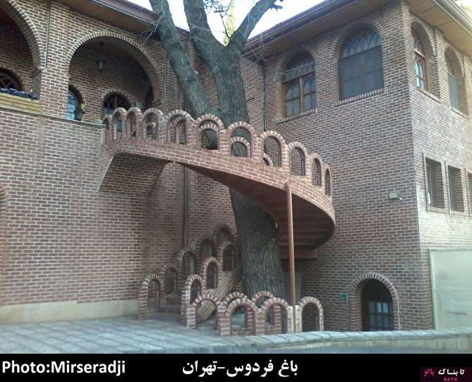 حضور عجیب درختان در معماری شهر و روستاهای ایران