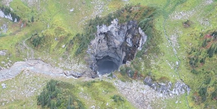 شناسایی غار مرموز در کانادا +عکس
