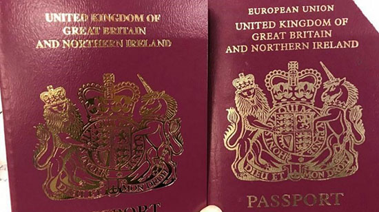 انگلیس، گذرنامه‌هایی بدون عنوان «اتحادیه اروپا» صادر کرد+عکس