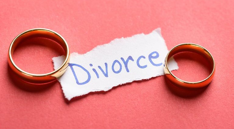 آخرين پرسش‌هاي مربوط به طلاق
