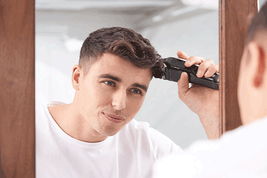 چگونه موهایمان را در خانه کوتاه کنیم؟
