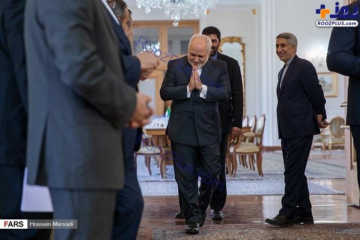 دست ندادن ظریف در دیدار با وزیر خارجه هلند+عکس
