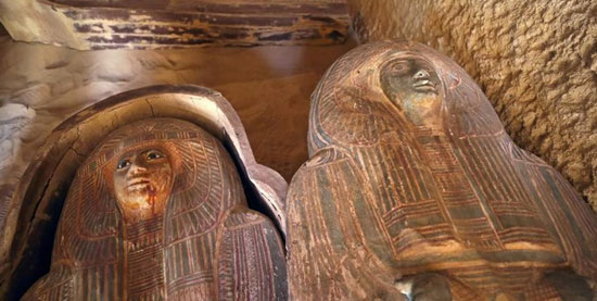 کشف مقبره ۴۵۰۰ساله در مصر+عکس
