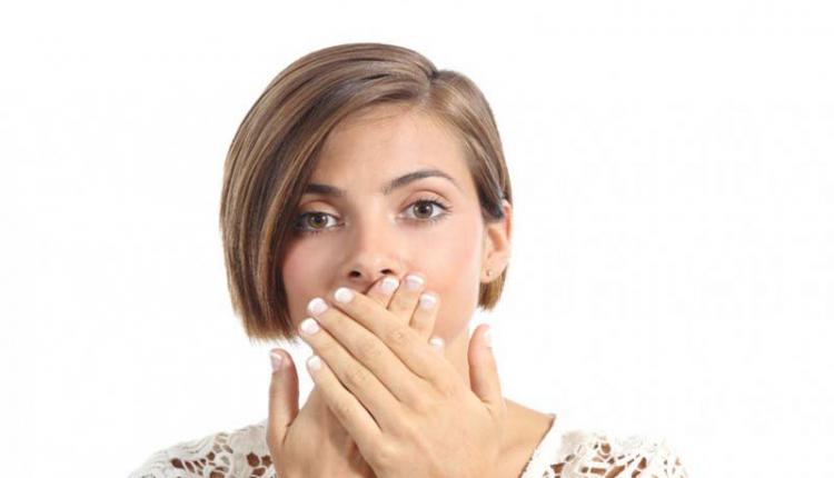 چگونه با بوی بد دهان در ماه رمضان مقابله کنیم؟