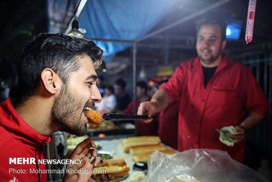 کوچه فلافلی‌ها در شب‌های رمضان +عکس