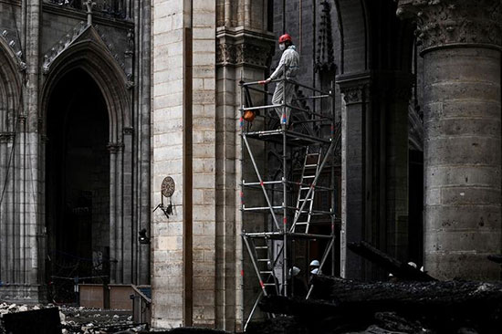 کلیسای نوتردام؛ یک ماه پس از آتش‌سوزی +عکس