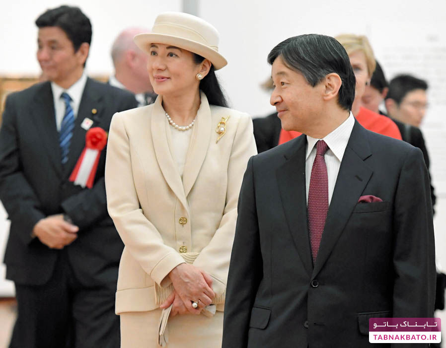 امپراتور جدید ژاپن، زندگی پُر از سنّت شکنی