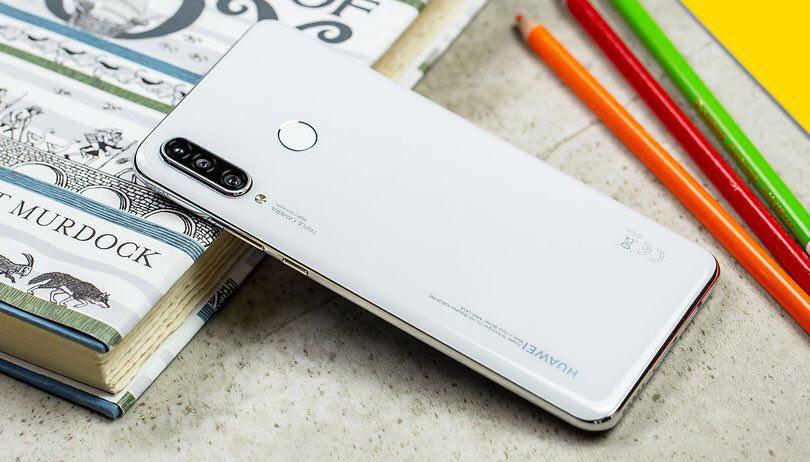 Huawei P30 lite پرچمداری در کالبد میان‌‌ردهچرا انتخاب این گوشی هوشمندانه است؟